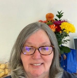 Meet your Posher, Peggy